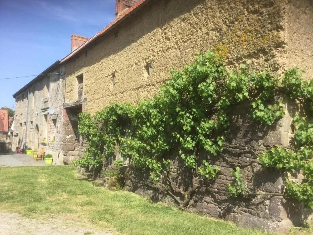 La Petellerie, Maison De Campagne Avec Piscine Pour Un Sejour Detente Moyon المظهر الخارجي الصورة