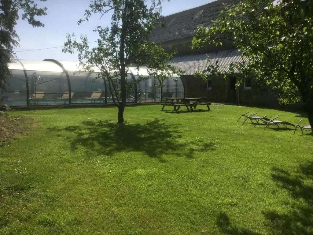 La Petellerie, Maison De Campagne Avec Piscine Pour Un Sejour Detente Moyon المظهر الخارجي الصورة